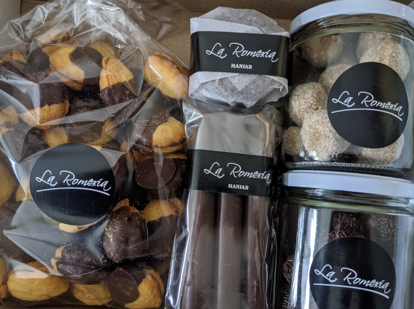 Galletas / Trufas / Cocadas / Alfajor / Cuchufli